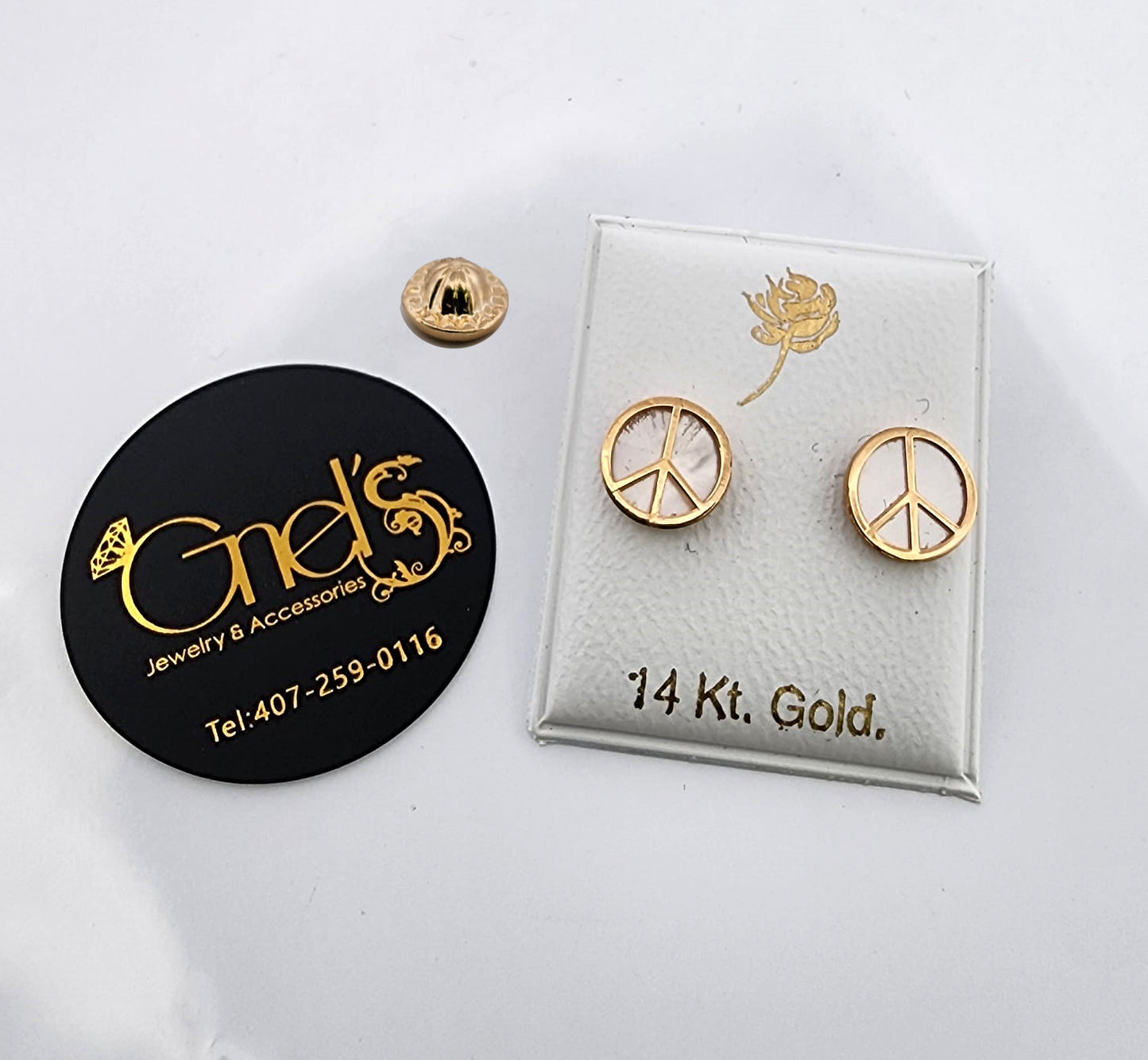 14k Peace and Love Screwback.