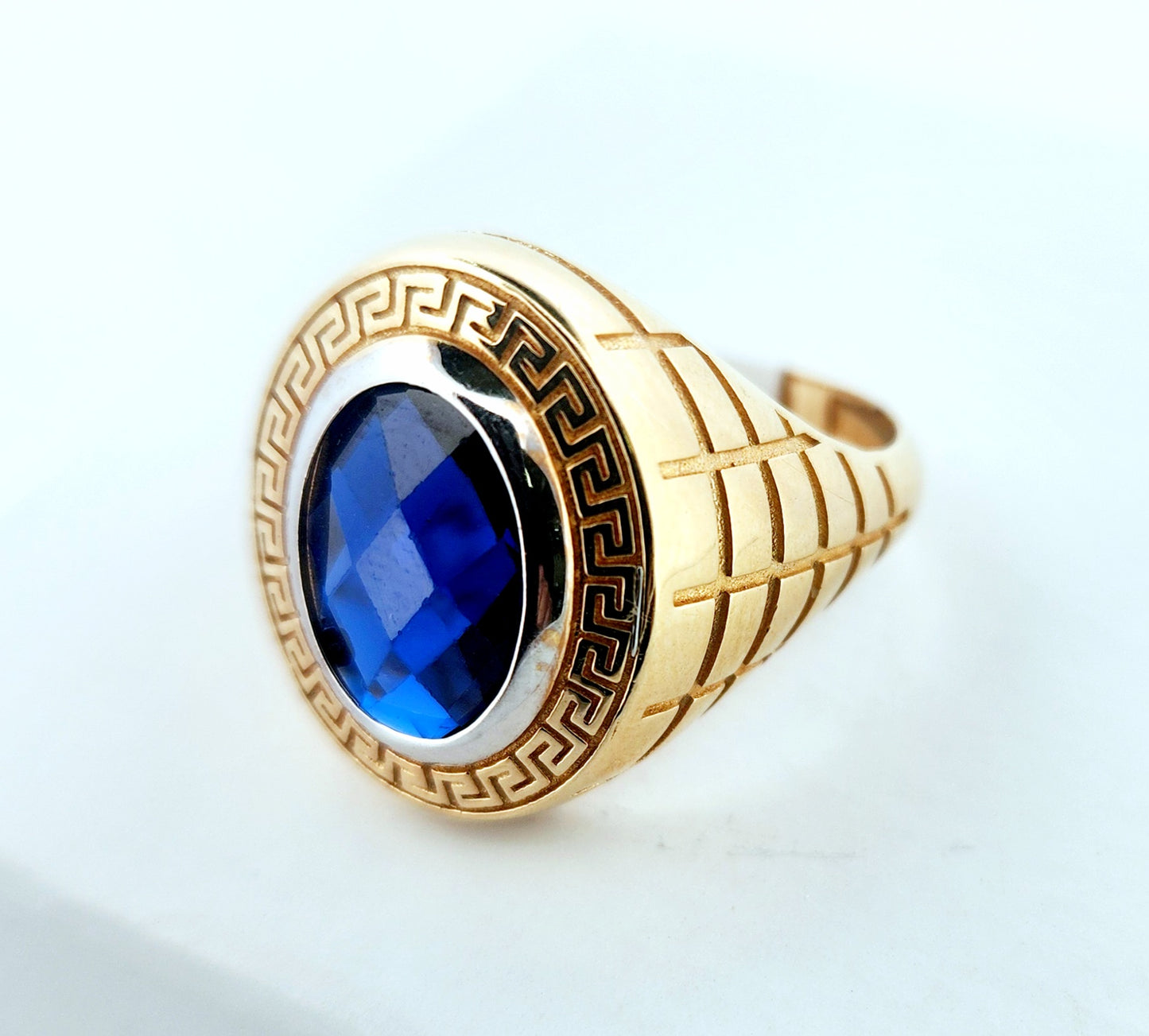 Man's 14k Circular blue stone versace ring