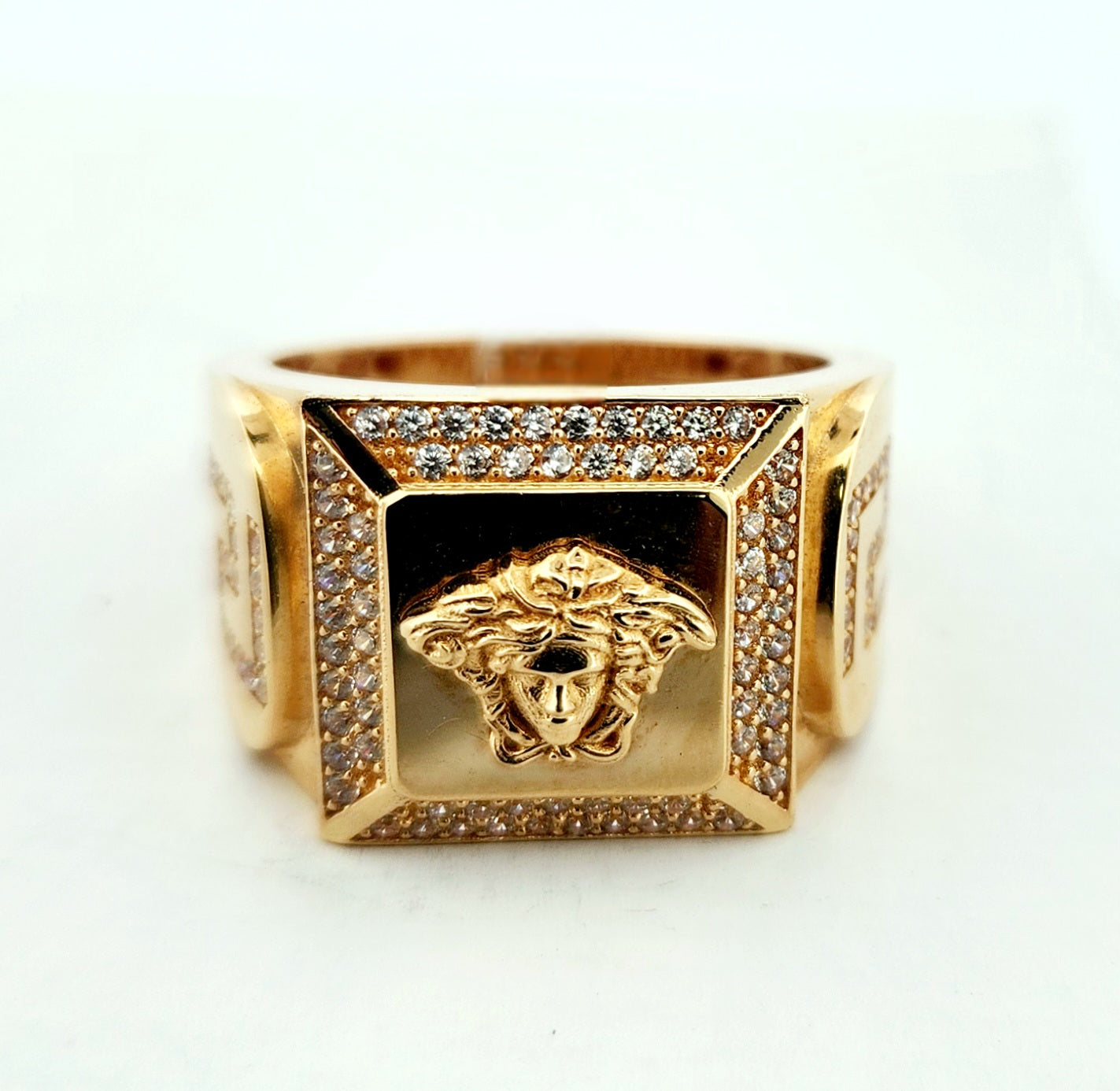 Man's 18k square medusa head ring