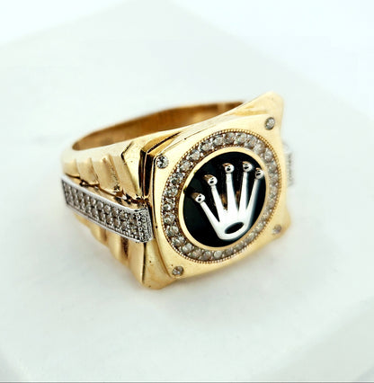 Man's 14k Circular blue stone versace ring