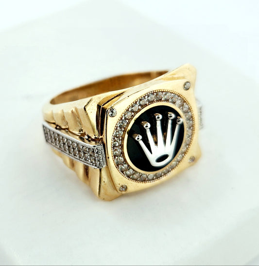 Man's 14k Circular blue stone versace ring