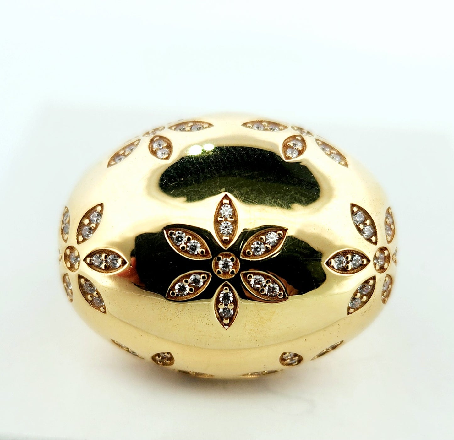 WOMAN'S 18k Flowers great ring