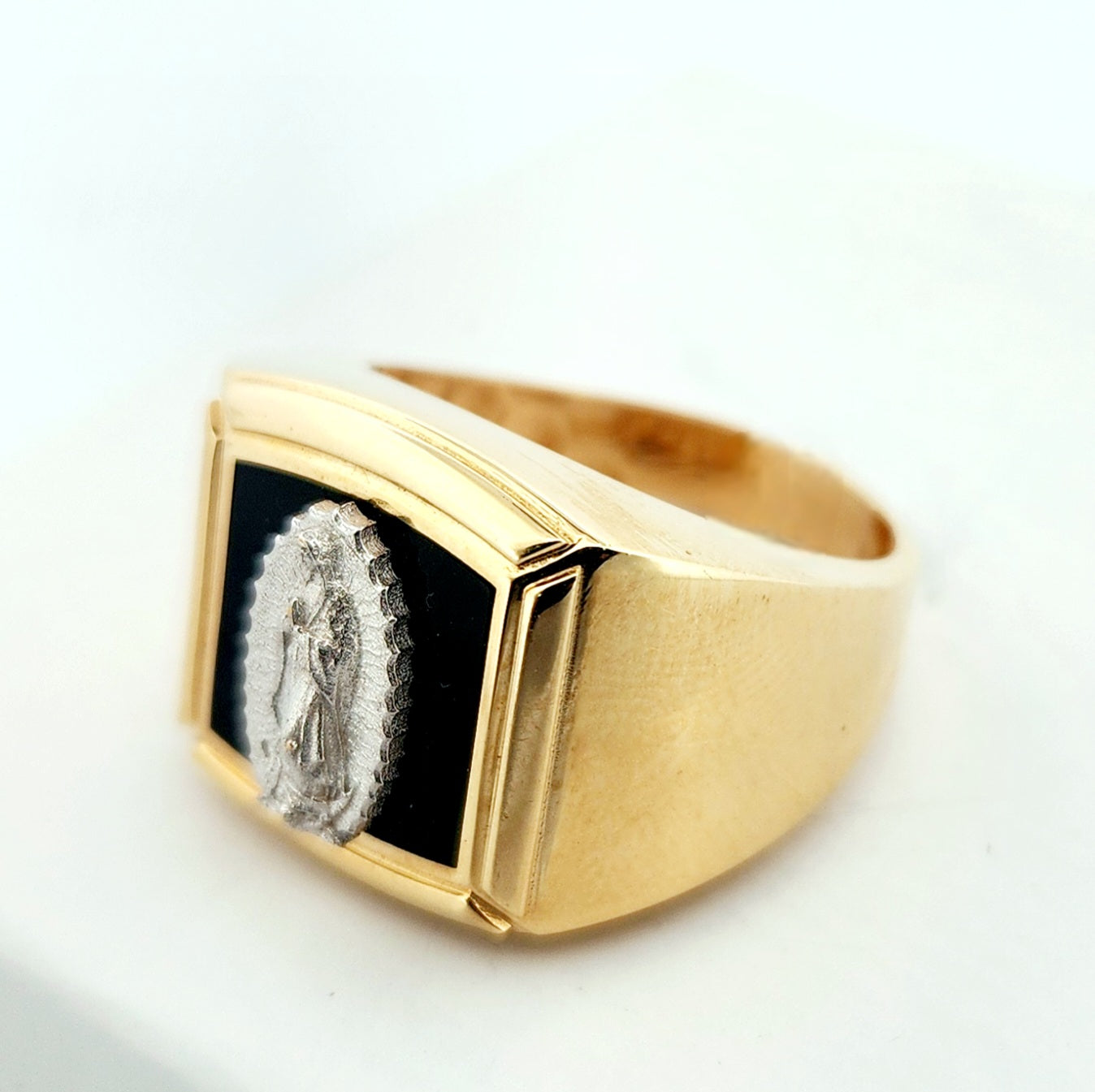 Man's 18k Guadalupe virgin ring