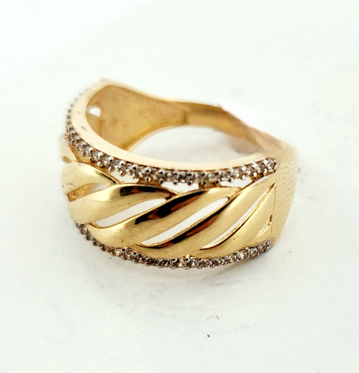 WOMAN'S 18k Openwork band with stones/zircon stones