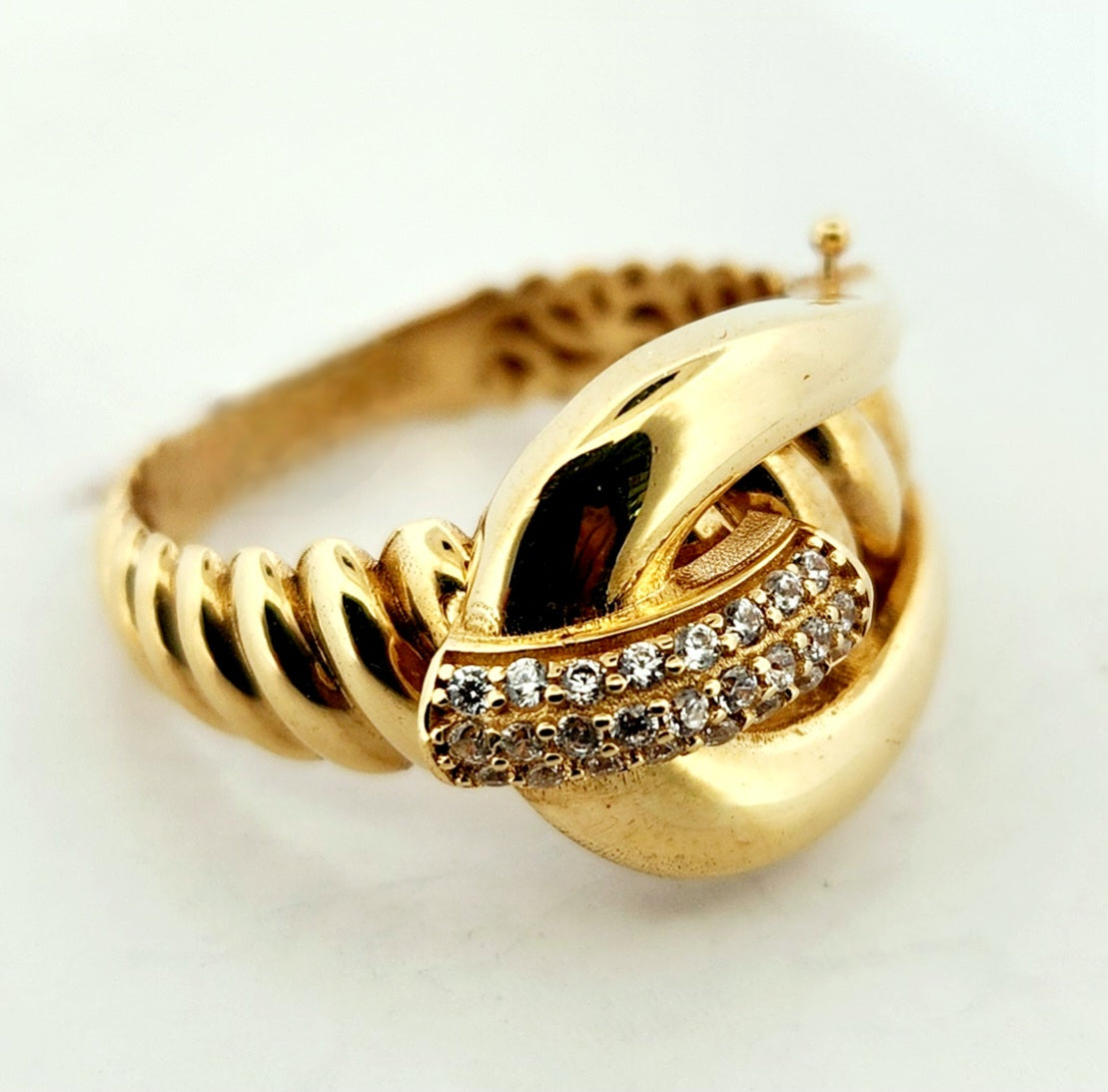 WOMAN'S 18k Shell shape belt style ring