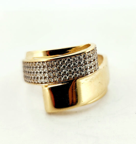 WOMAN'S 18k Cross band with stones/zircon stones