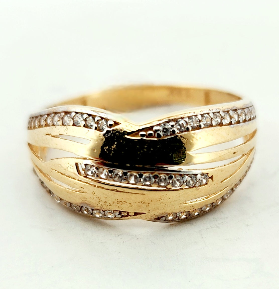 WOMAN'S 18k Cross bands with stones 2/zircon stones