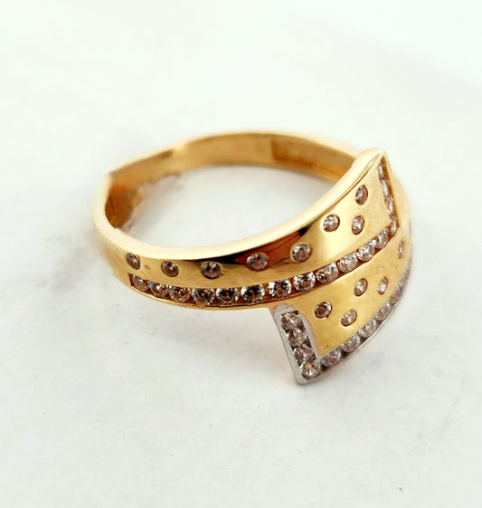 WOMAN'S 18k Cross bands with stones/zircon stones
