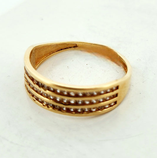WOMAN'S 18K simple 3 row stones ring