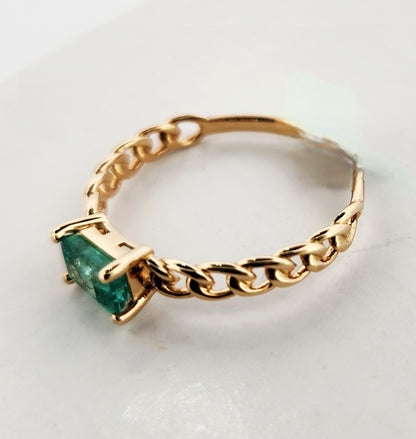 WOMAN'S 18K crossed wavesdesign ring/zircon stones